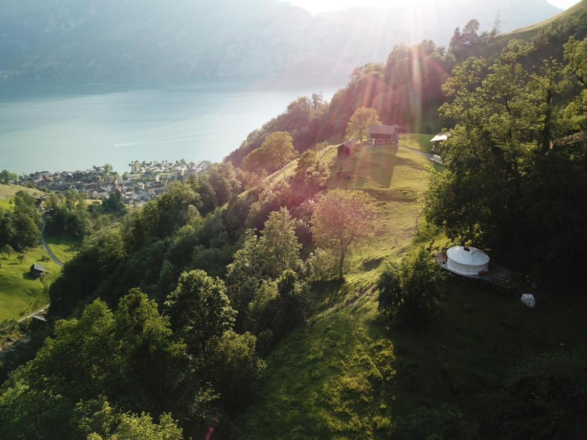 Panorama Jurte Ueber Dem Uri-See A Sisikon Exteriör bild